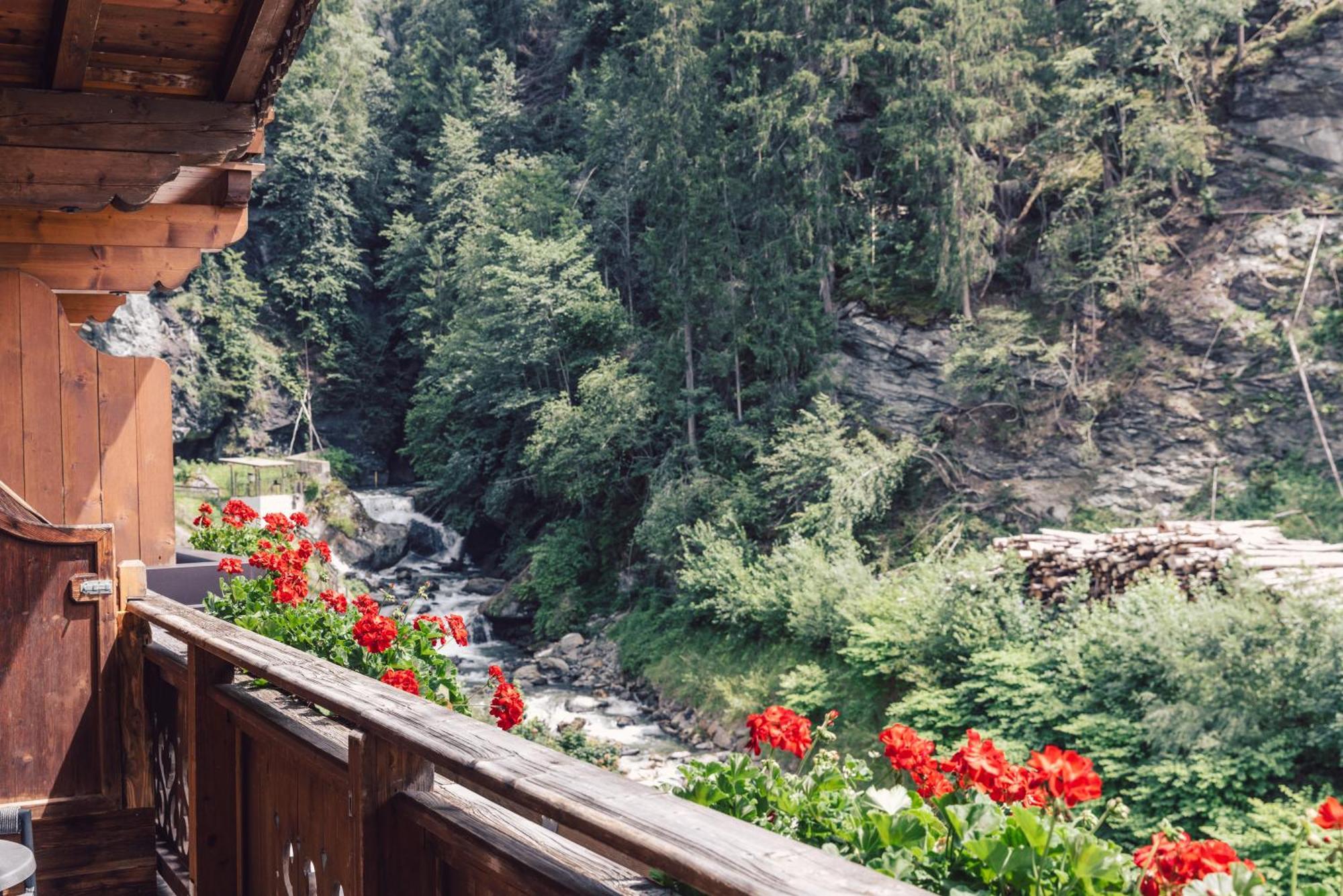 Hotel - Gasthof Maerzenklamm Штумм Екстер'єр фото